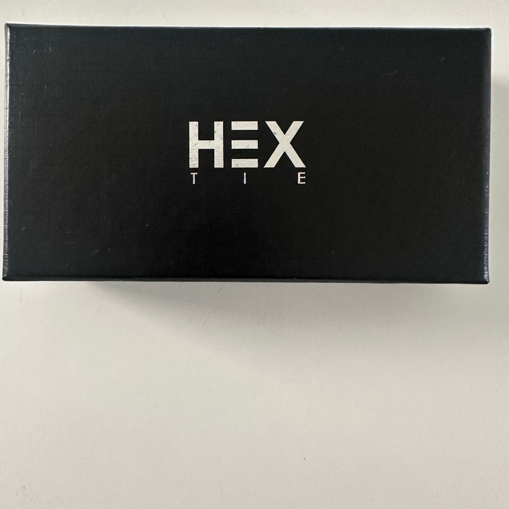 Hex Bow Tie
